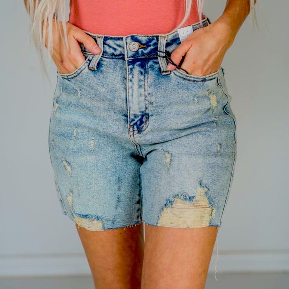 Judy blue boyfriend shorts